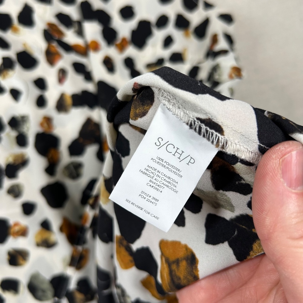 Cabi Sleeveless Top Lot of‎ 3 Womens Small Blouse Animal Print Autumn V-Neck - Picture 10 of 14